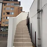 Big Duplex Terrace Free Parking Center Апартаменти *