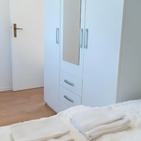 Apartman Big Duplex Terrace Free Parking Center