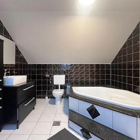 Big Duplex Terrace Free Parking Center Apartman