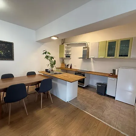 Apartman Big Duplex Terrace Free Parking Center *